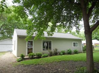 1606 Sangamon Dr, Champaign, IL 61821