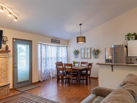 Open floor plan is perfect for entertaining.