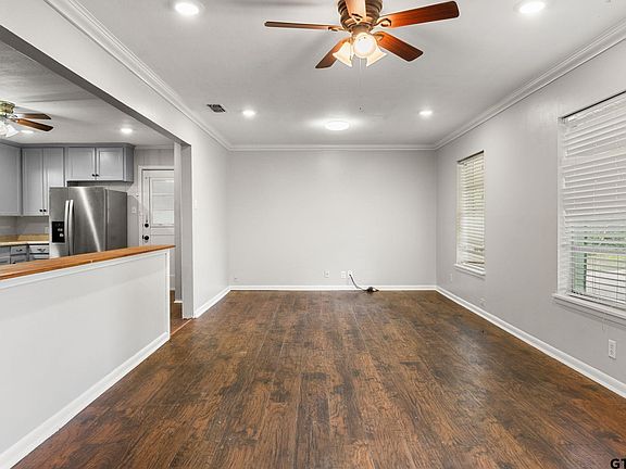 5th image of 2811 Rollingwood Dr