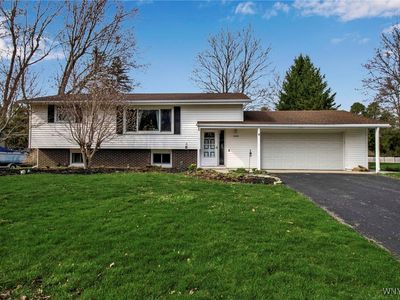 11686 Boncliff Dr, Alden, NY, 14004