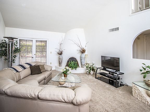 5th image of 7633 E Sandalwood Dr
