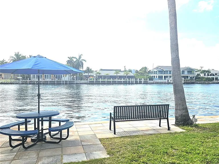 2097 S Ocean Dr #305 — Photo 20