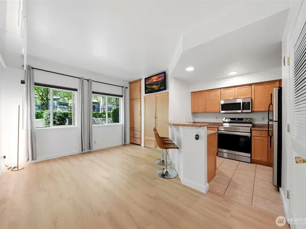 300 10th Avenue #A110, Seattle, WA 98122