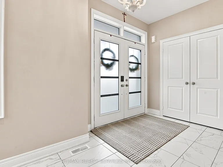 194 Coldwell Bay Cir — Photo 6