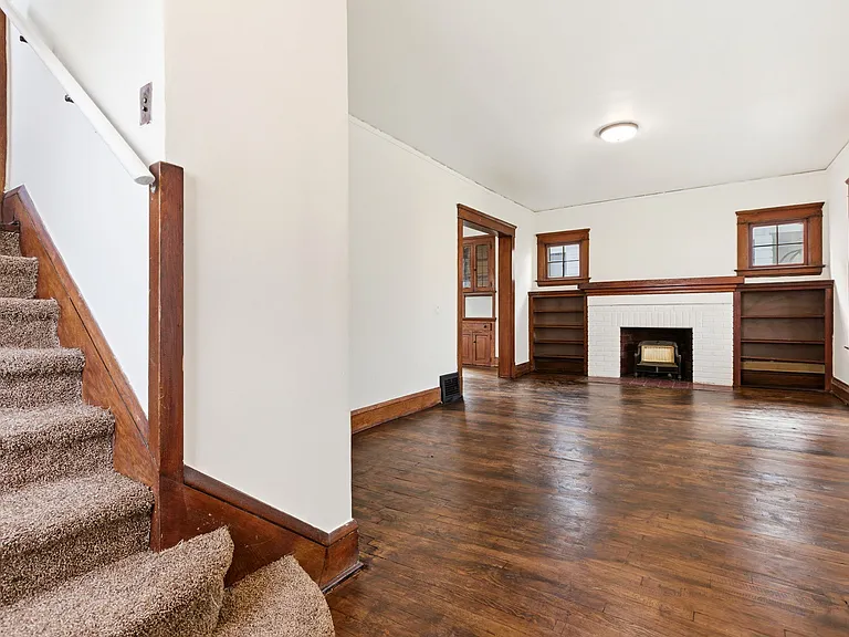 Living Room / Staircase
