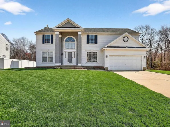 1244 Whispering Woods Dr, Williamstown, NJ 08094