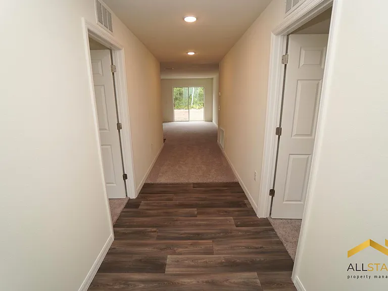 15932 SW 34th Court Rd — Photo 7