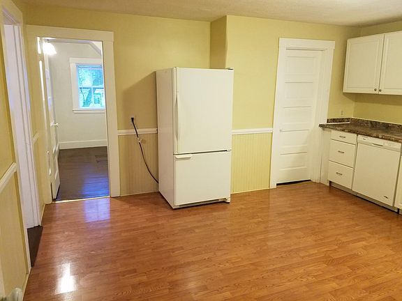 Kitchen + Pantry