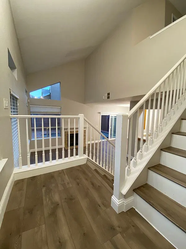 3 bed, 2.5 bath, 1158 sqft, $2,800 — Photo 2