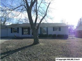 942 Spring Ct SW, Decatur, AL 35603
