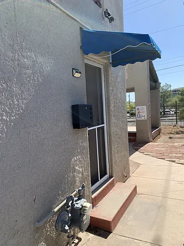 1200 N Campbell Ave Photo 1