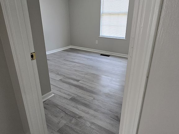 4th image of 206 Mitchell St APT 2