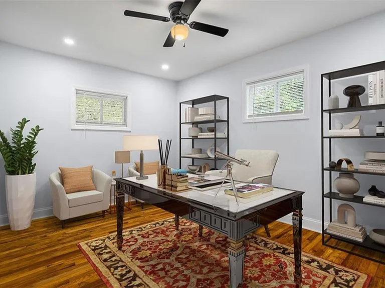 2223 Columbia Dr — Photo 20