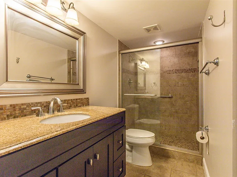 2501 Antigua Ter #D1 — Photo 29