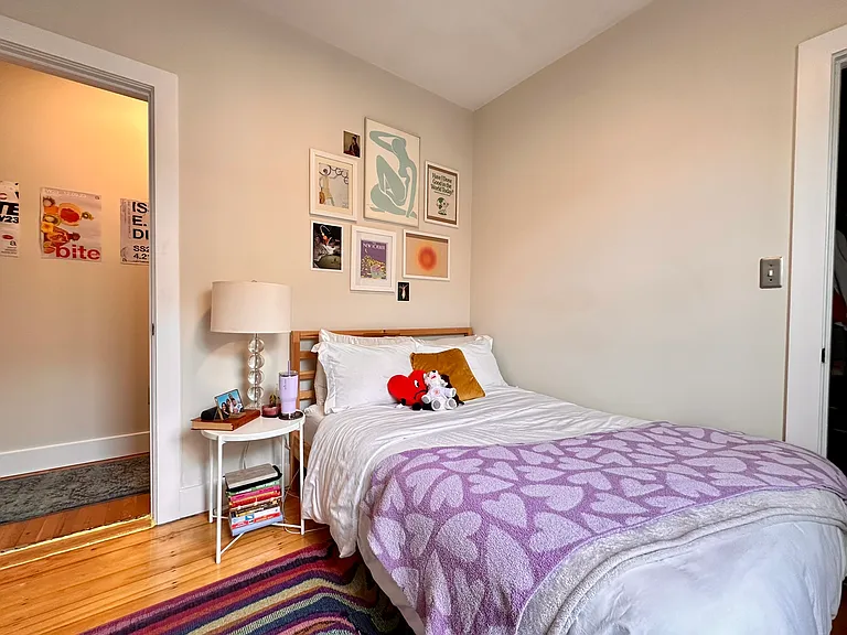 839 Parker St #1R — Photo 13