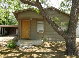 213 Elm St, Clyde, TX 79510