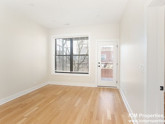 4th image of 2535 N Southport Ave APT 2