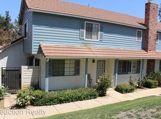 32 Dearborn Cir, Redlands, CA 92374