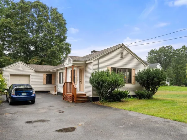 53 Lawrence Road, Salem, NH 03079