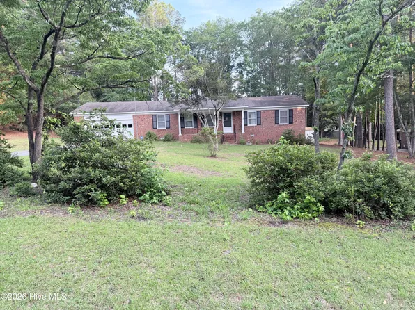 185 Bronwyn Street, Southern Pines, NC 28387