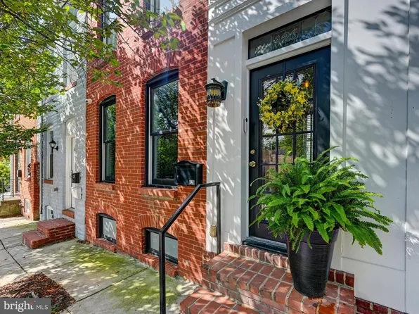 126 S Castle St, Baltimore, MD 21231