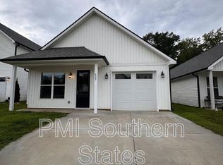 403 Albus Dr, Travelers Rest, SC 29690