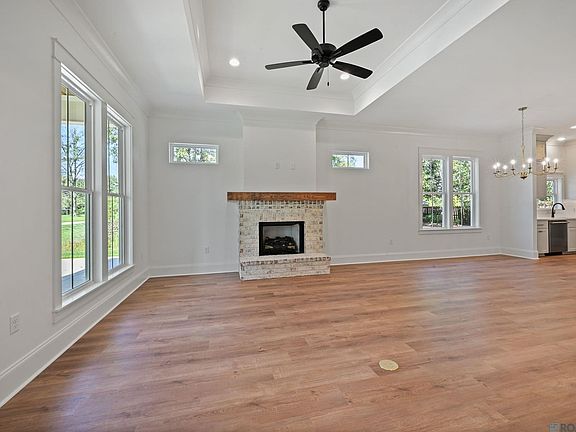 4th image of 12079 Pendarvis Ln