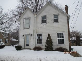 6583 Lake Ave, Elyria, OH 44035