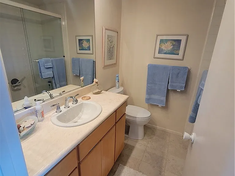 53 Blue Lagoon — Photo 18
