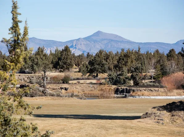 22928 Ghost Tree Ln, Bend, OR 97701