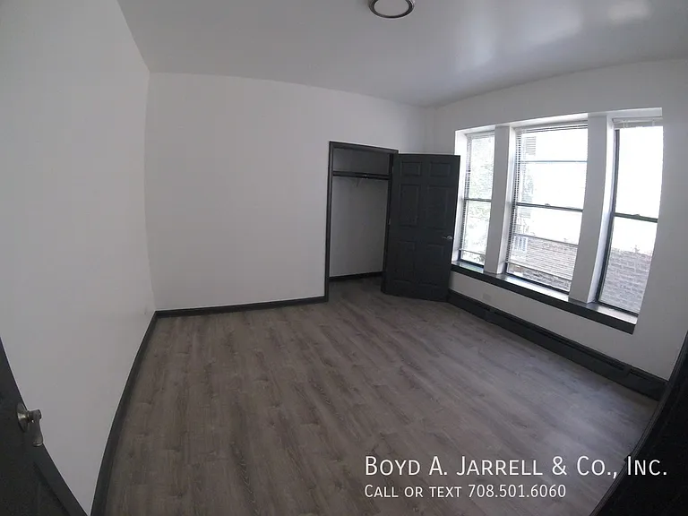 68 E 57th St — Photo 15
