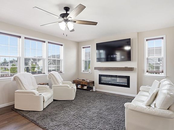 3rd image of 502 Pepperidge Dr