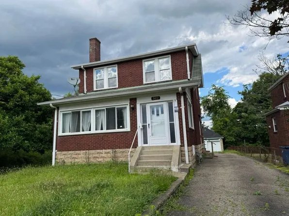 302 McCutcheon Ln, Pittsburgh, PA 15235