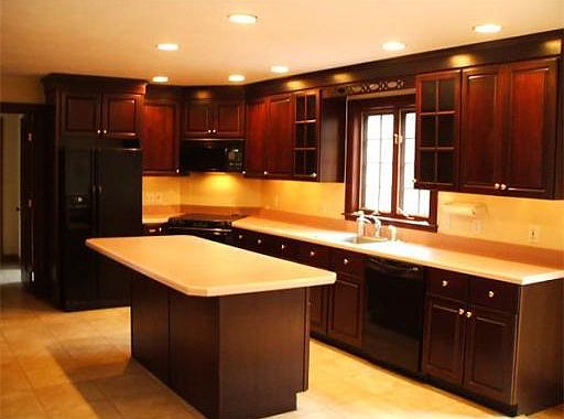 2nd image of 4 Blueberry Hill Ln