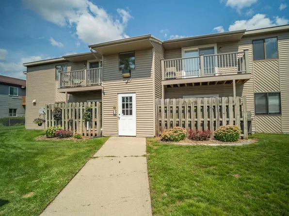 4346 Norman Dr SE APT 202, Grand Rapids, MI 49508