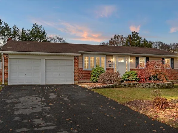 916 Miller St, Allentown, PA 18103