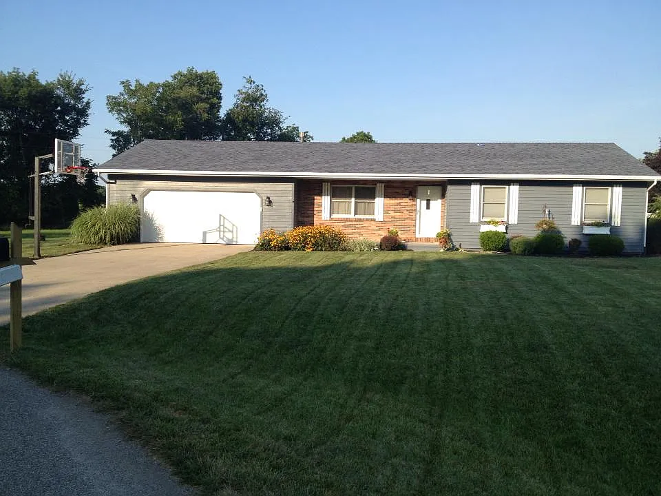 264 E High Circle Dr photo 1