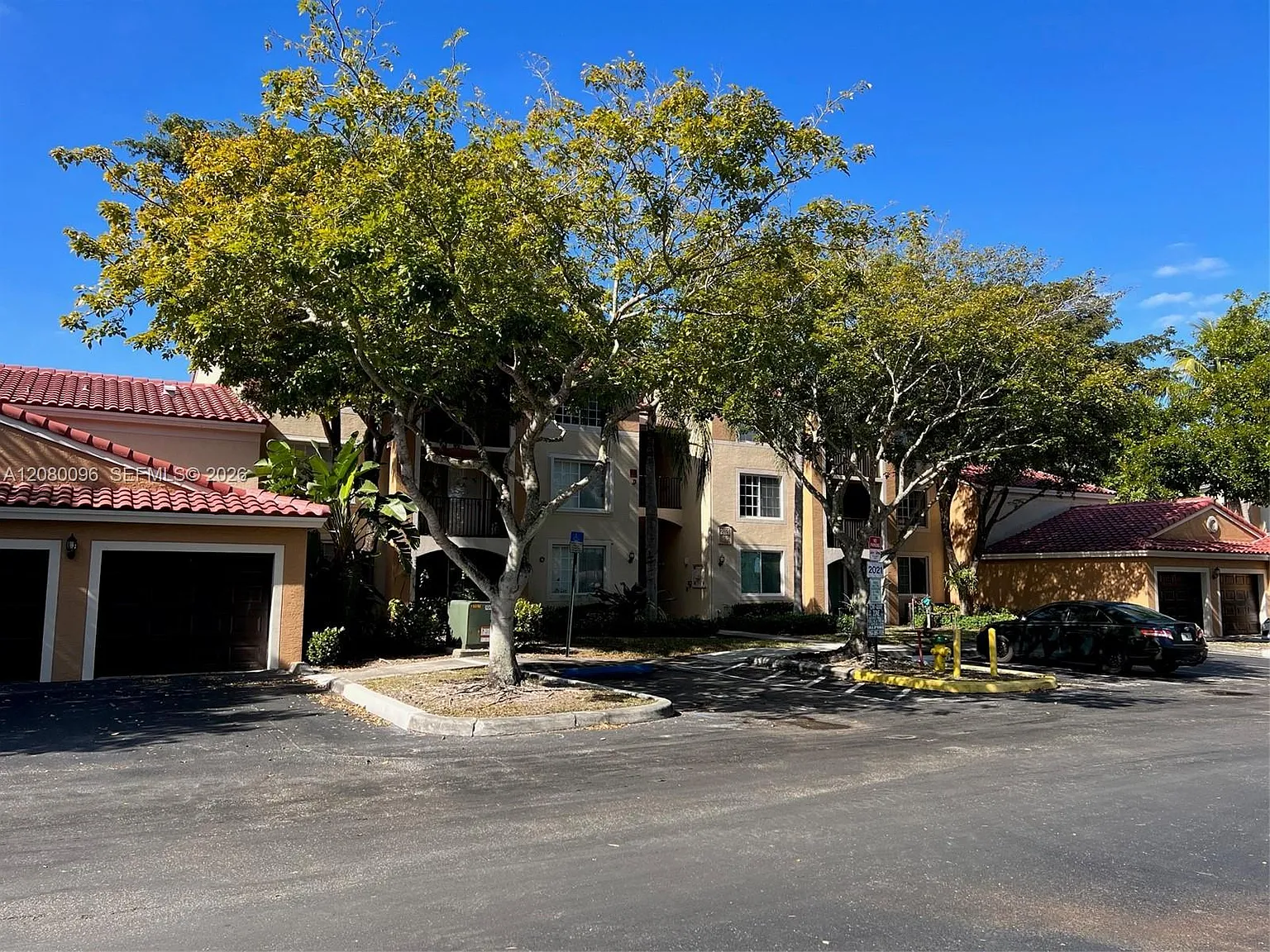 El-Ad Enclave At Miramar — Photo 2