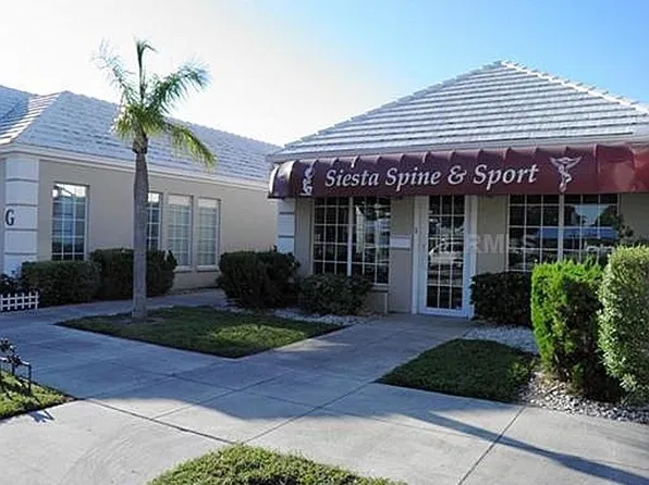 3900 Clark Rd #2, Sarasota, FL 34233