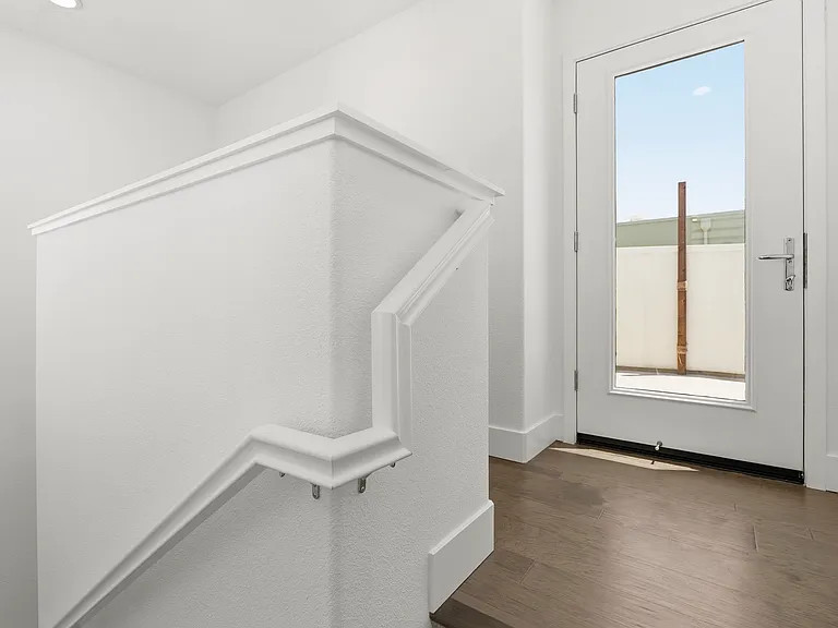 1475 Latitudes Way — Photo 8