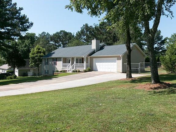3rd image of 1174 Ironwood Dr