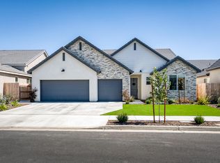 5105 W Delaware Avenue, Visalia, CA 93291