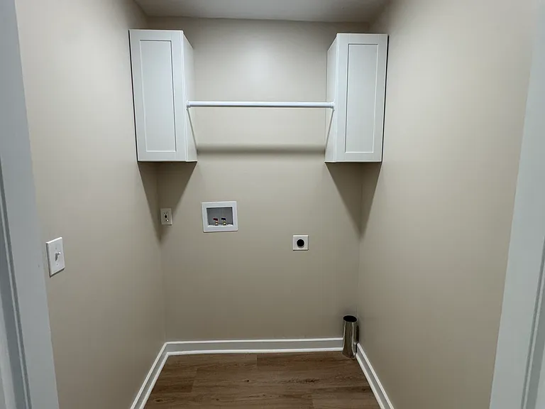 17 Springside Ave — Photo 7