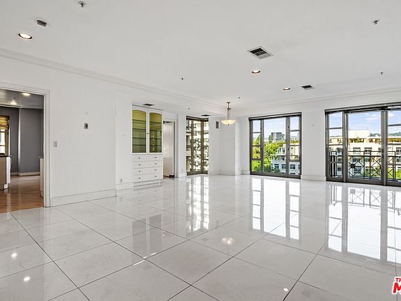 5th image of 10580 Wilshire Blvd APT 16