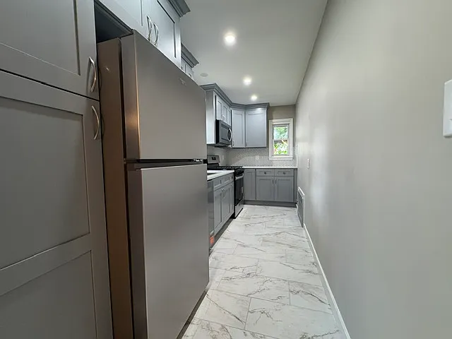 9 James St #1 — Photo 5