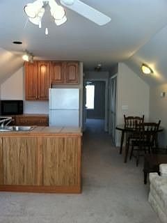 5th image of 4205 Petes Pl