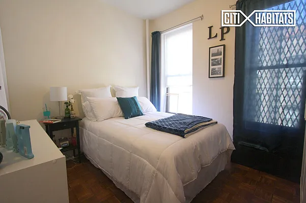 Rented by Citi Habitats | media 16