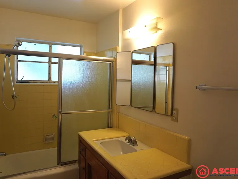 3820 Bryn Mawr Dr — Photo 10
