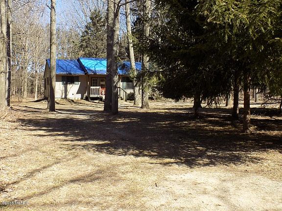 3rd image of 7043 107th Ave