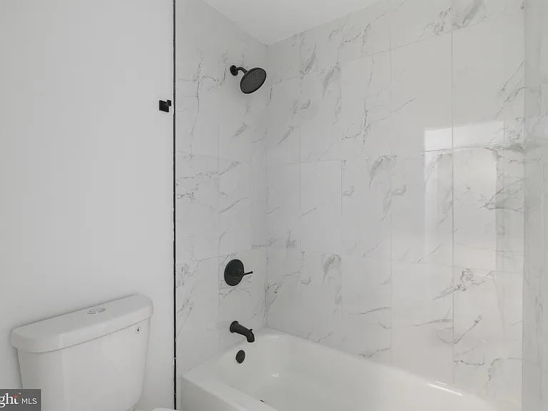 630 W Cumberland St #3 — Photo 12